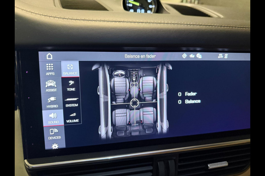 Porsche Cayenne Coupé 3.0 E-Hybrid TECHART FULL-OPTION!!!
