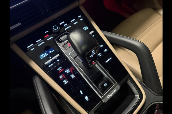 Porsche Cayenne Coupé 3.0 E-Hybrid TECHART FULL-OPTION!!!