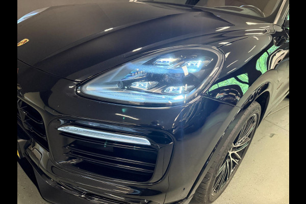 Porsche Cayenne Coupé 3.0 E-Hybrid TECHART FULL-OPTION!!!