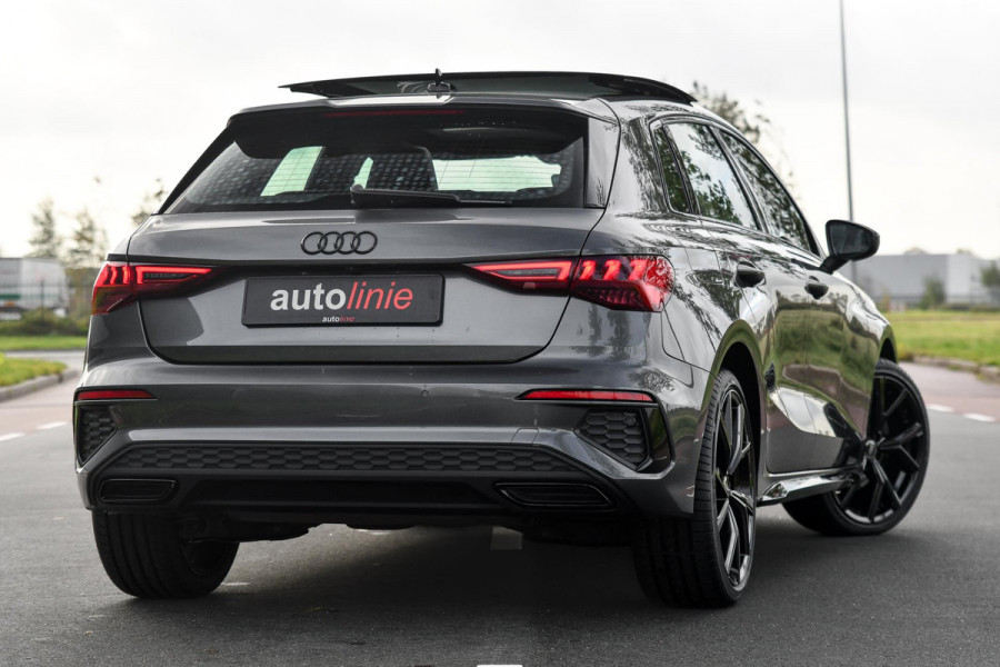 Audi A3 Sportback 40 TFSI e 3x S-Line. RS Zetels, Pano, ACC, Keyless, Camera, Matrix, 19'', CarPlay!