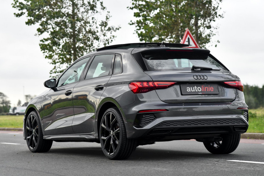 Audi A3 Sportback 40 TFSI e 3x S-Line. RS Zetels, Pano, ACC, Keyless, Camera, Matrix, 19'', CarPlay!