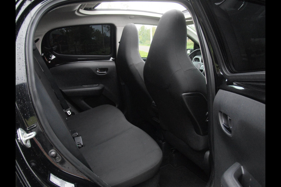 Peugeot 108 1.0 e-VTi Allure TOP! | Elektrisch vouwdak | Automaat | Bluetooth | Airco | 5-deurs |