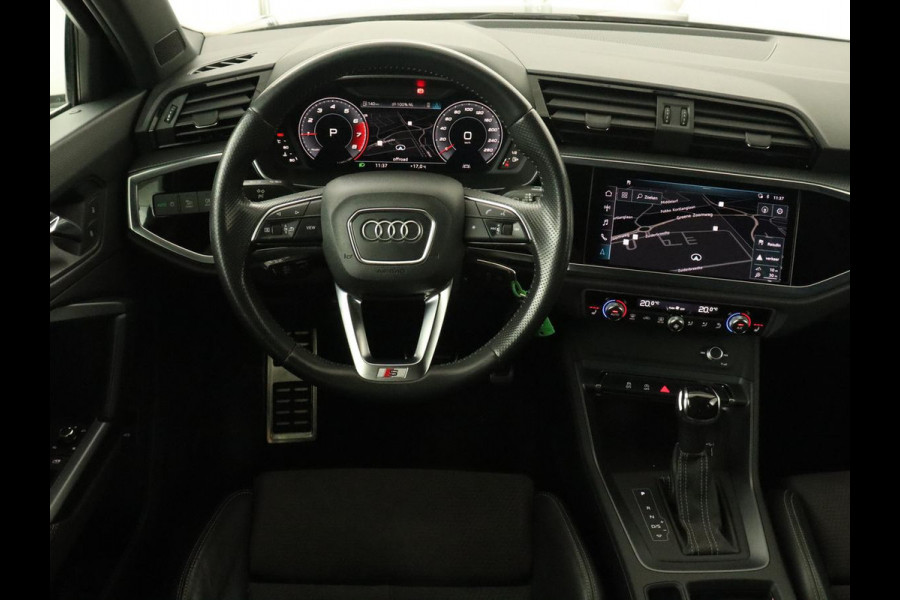 Audi Q3 35 TFSI S Line | Panoramadak | Stoelverwarming | Adaptive cruise | Camera | Carplay | Virtual Cockpit | Navigatie | Sportstoelen | Half leder | Climate control | Virtual Cockpit