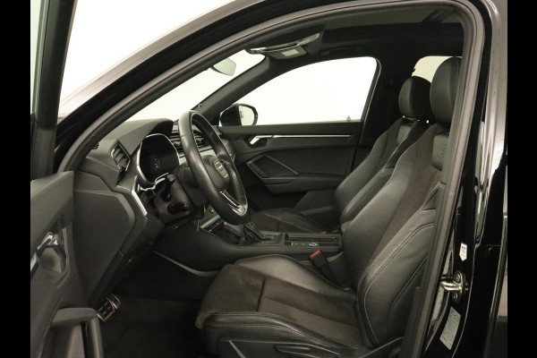 Audi Q3 35 TFSI S Line | Panoramadak | Stoelverwarming | Adaptive cruise | Camera | Carplay | Virtual Cockpit | Navigatie | Sportstoelen | Half leder | Climate control | Virtual Cockpit
