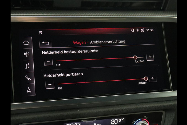 Audi Q3 35 TFSI S Line | Panoramadak | Stoelverwarming | Adaptive cruise | Camera | Carplay | Virtual Cockpit | Navigatie | Sportstoelen | Half leder | Climate control | Virtual Cockpit