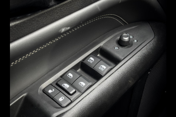 Jeep Compass 4xe 240 Plug-in Hybrid Electric S SPORT|Stoel/Stuurverwarming|CarPlay|Two tone