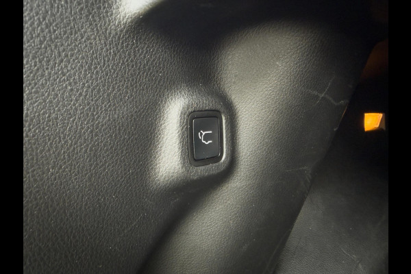 Jeep Compass 4xe 240 Plug-in Hybrid Electric S SPORT|Stoel/Stuurverwarming|CarPlay|Two tone