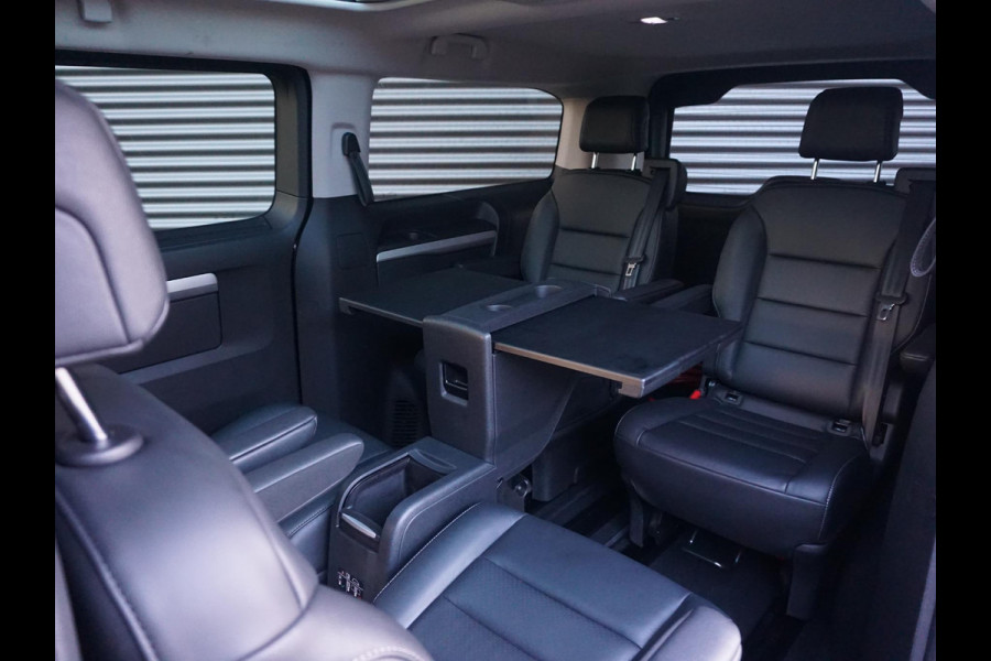 Opel Zafira-e Life 75 kWh 6-persoons VIP uitvoering, voorzien van alle opties Opel Zafira-e Life 75 kWh 6-persoons VIP uitvoering, voorzien van alle opties