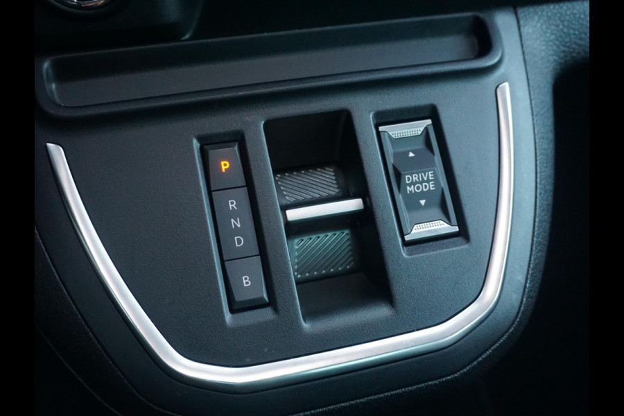 Opel Zafira-e Life 75 kWh 6-persoons VIP uitvoering, voorzien van alle opties Opel Zafira-e Life 75 kWh 6-persoons VIP uitvoering, voorzien van alle opties