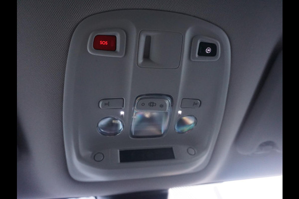 Opel Zafira-e Life 75 kWh 6-persoons VIP uitvoering, voorzien van alle opties Opel Zafira-e Life 75 kWh 6-persoons VIP uitvoering, voorzien van alle opties