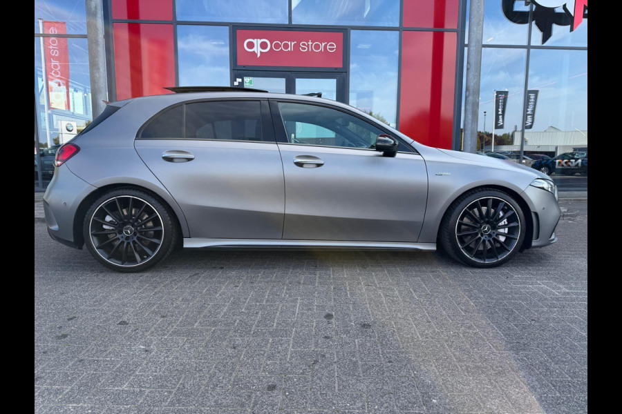 Mercedes-Benz A-Klasse AMG 35 4MATIC AMG/ Panorama