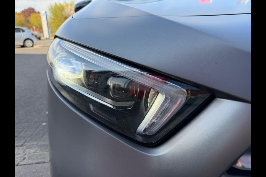 Mercedes-Benz A-Klasse AMG 35 4MATIC AMG/ Panorama