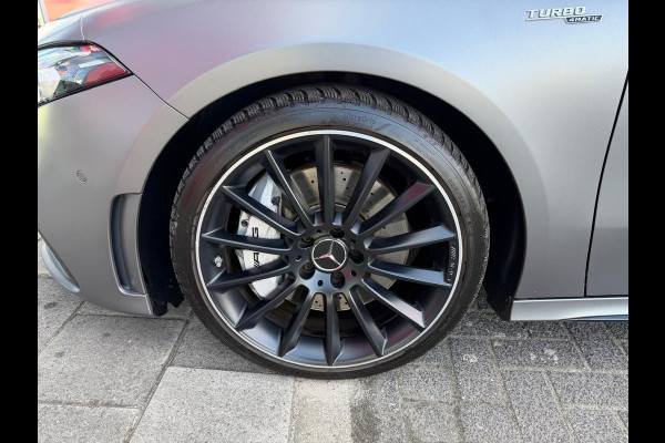 Mercedes-Benz A-Klasse AMG 35 4MATIC AMG/ Panorama