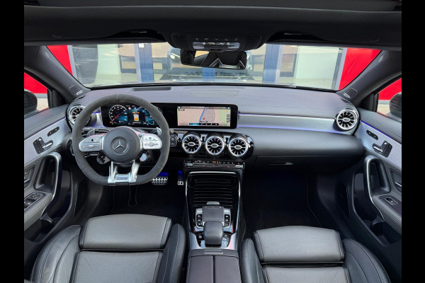 Mercedes-Benz A-Klasse AMG 35 4MATIC AMG/ Panorama