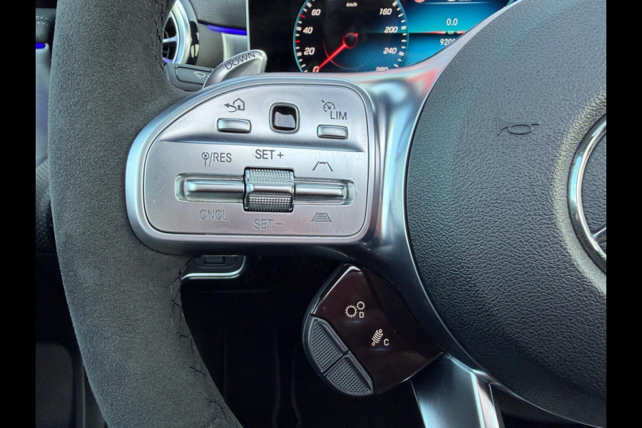 Mercedes-Benz A-Klasse AMG 35 4MATIC AMG/ Panorama