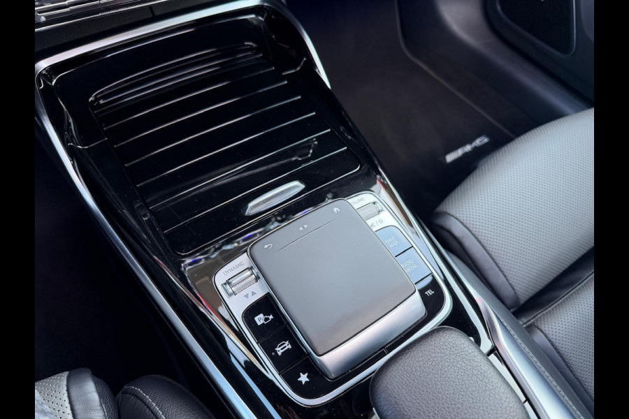 Mercedes-Benz A-Klasse AMG 35 4MATIC AMG/ Panorama