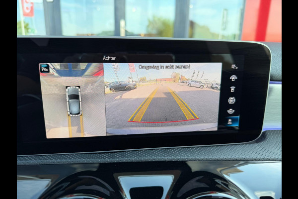 Mercedes-Benz A-Klasse AMG 35 4MATIC AMG/ Panorama