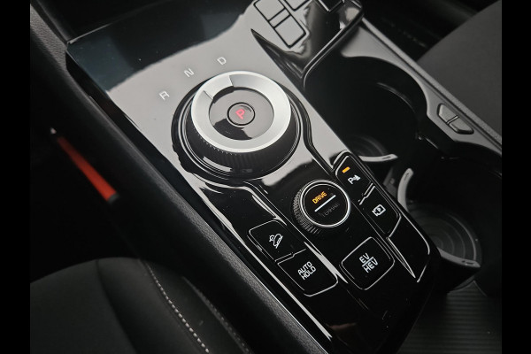 Kia Sportage 1.6 T-GDi Plug-in Hybrid AWD DynamicLine | Navi | Carplay/Android Auto | Adapt. Cruise | Mooie 19-inch LMV | Sensoren Voor- En Achter |