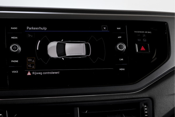 Volkswagen Taigo 1.0 TSI 110 PK R-Line Business - Automaat | Dig. Cockpit | Adapt. Cruise | PDC | Camera | NAV + App.Connect | ECC | DAB | LM 17" |
