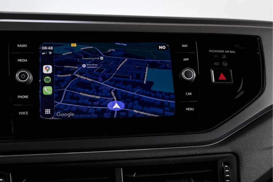 Volkswagen Taigo 1.0 TSI 110 PK R-Line Business - Automaat | Dig. Cockpit | Adapt. Cruise | PDC | Camera | NAV + App.Connect | ECC | DAB | LM 17" |