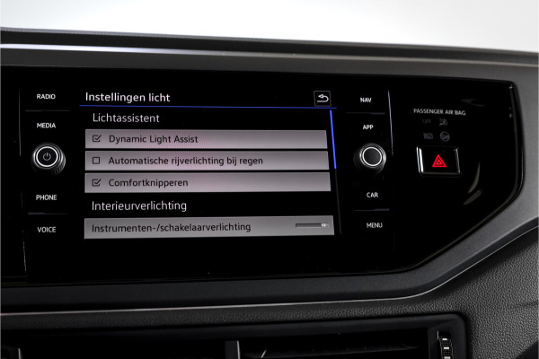 Volkswagen Taigo 1.0 TSI 110 PK R-Line Business - Automaat | Dig. Cockpit | Adapt. Cruise | PDC | Camera | NAV + App.Connect | ECC | DAB | LM 17" |