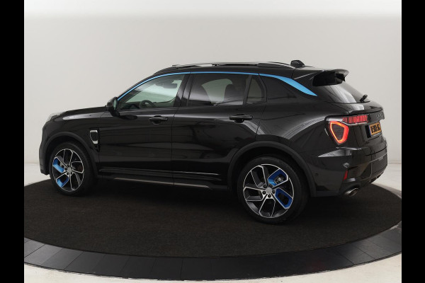 Lynk & Co 01 1.5 Plug In | Panoramadak | Infinity by Harman | Camera | Adaptive cruise | Stoelverwarming | Carplay | Memory | Full LED | PHEV