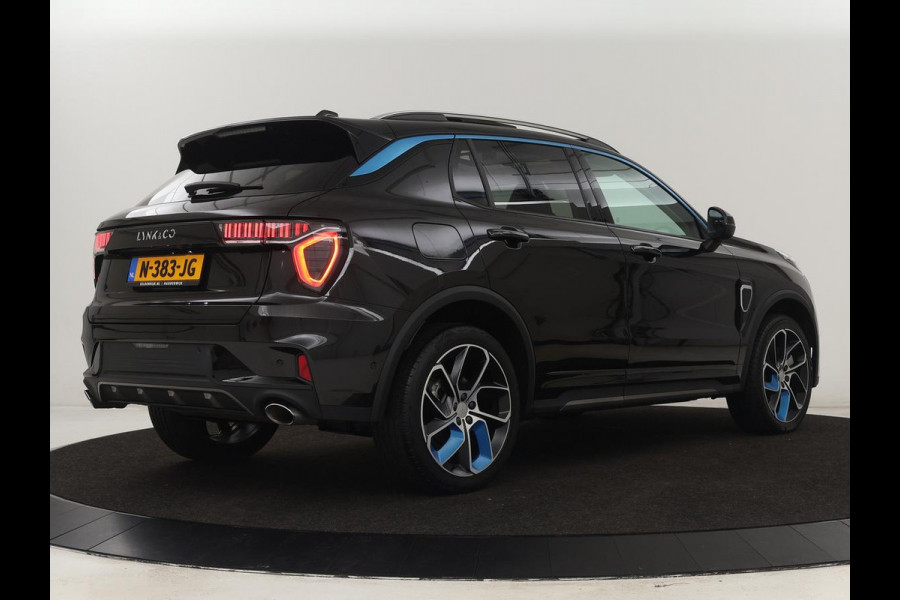 Lynk & Co 01 1.5 Plug In | Panoramadak | Infinity by Harman | Camera | Adaptive cruise | Stoelverwarming | Carplay | Memory | Full LED | PHEV
