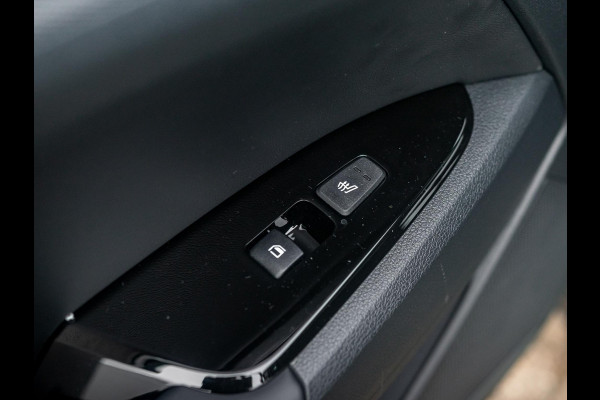 Kia Sportage 1.6 T-GDi Plug-in Hybrid AWD DynamicPlusLine | Direct leverbaar | Schuif/Kanteldak | Winter Pack
