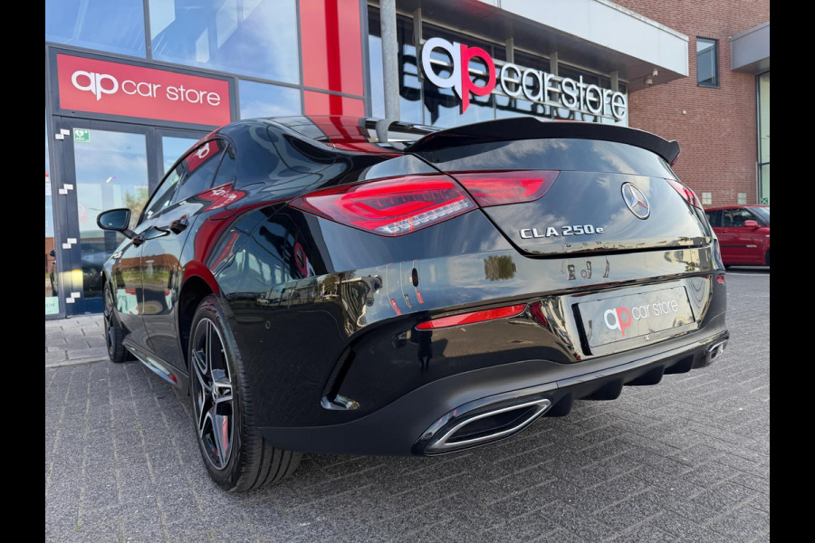 Mercedes-Benz CLA-Klasse 250 e Premium Plus