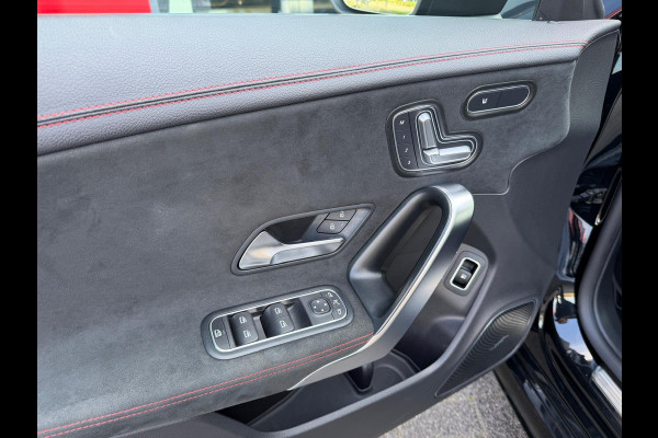 Mercedes-Benz CLA-Klasse 250 e Premium Plus