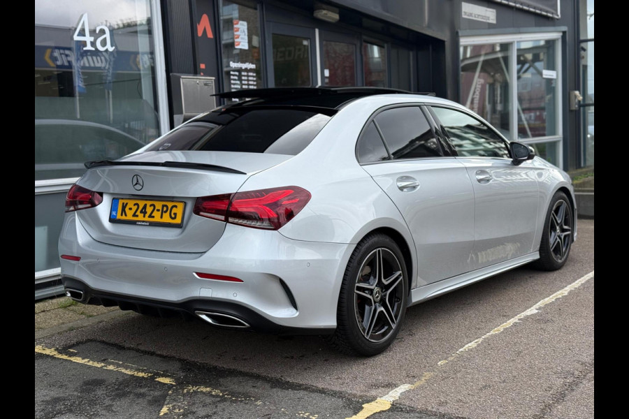 Mercedes-Benz A-Klasse 200 Premium | Pano | Memory | Sfeer | Keyless