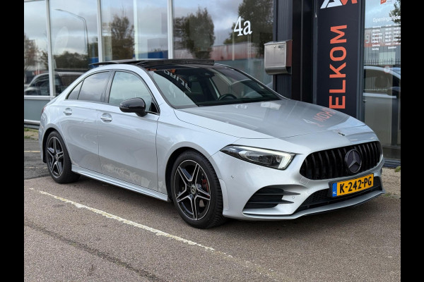 Mercedes-Benz A-Klasse 200 Premium | Pano | Memory | Sfeer | Keyless