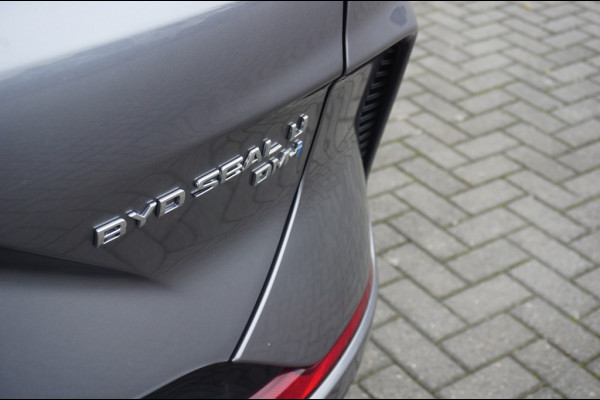 BYD SEAL U 217PK PHEV Boost NIEUW! | ADAPTIVE | WINTERPACK | LEER! BYD SEAL U 217PK PHEV Boost NIEUW! | ADAPTIVE | WINTERPACK | LEER!