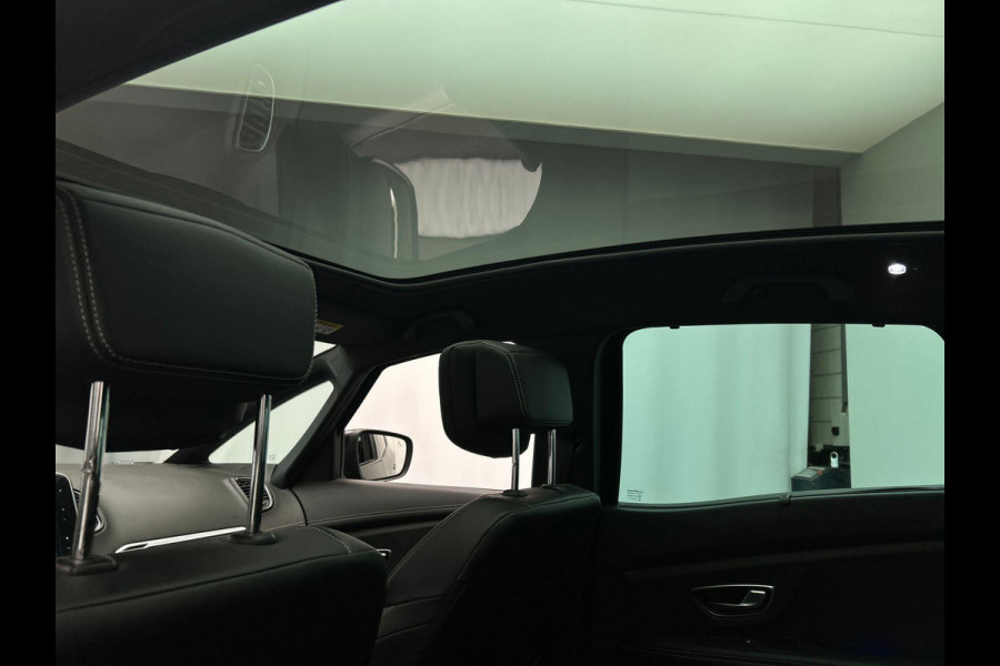 Renault Scénic 1.3 TCe Bose Black/Edition Panoramadak Trekhaak Stoelverwarming