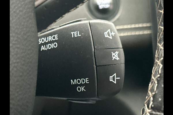 Renault Scénic 1.3 TCe Bose Black/Edition Panoramadak Trekhaak Stoelverwarming