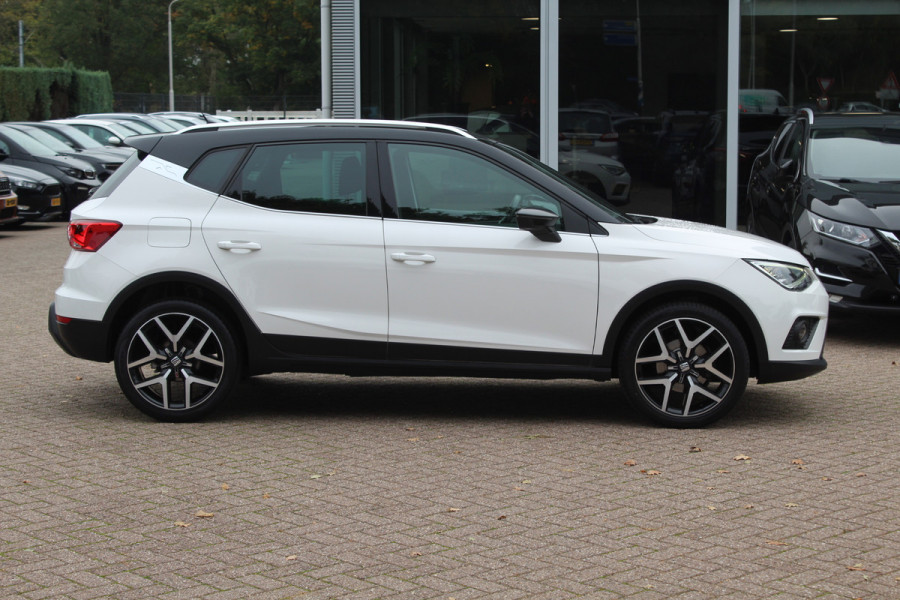Seat Arona 1.0 TSI FR Xcellence Business Intense / Navigatie / Parkeerhulp achter / LED / 17'' / Stoelverwarming / DAB / Cruise Control Adaptief
