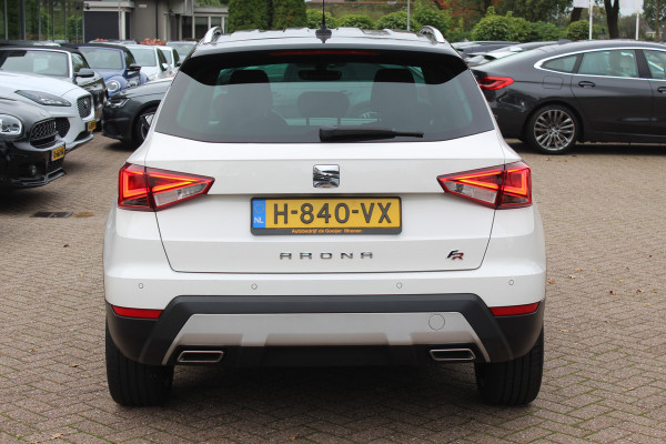 Seat Arona 1.0 TSI FR Xcellence Business Intense / Navigatie / Parkeerhulp achter / LED / 17'' / Stoelverwarming / DAB / Cruise Control Adaptief