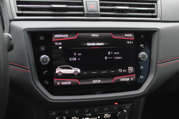 Seat Arona 1.0 TSI FR Xcellence Business Intense / Navigatie / Parkeerhulp achter / LED / 17'' / Stoelverwarming / DAB / Cruise Control Adaptief