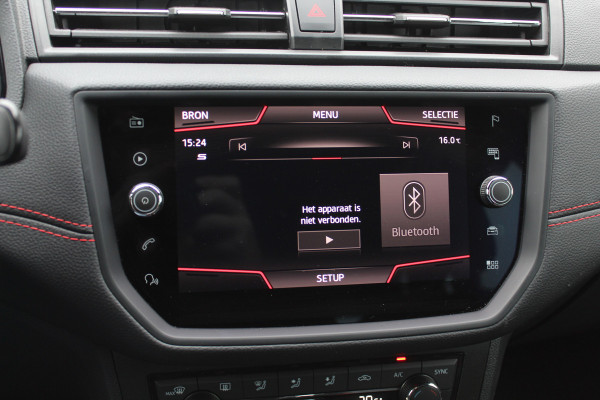 Seat Arona 1.0 TSI FR Xcellence Business Intense / Navigatie / Parkeerhulp achter / LED / 17'' / Stoelverwarming / DAB / Cruise Control Adaptief