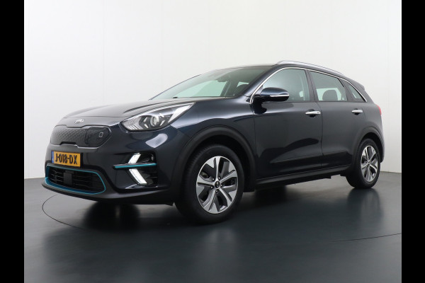 Kia e-Niro DynamicLine 64kWh SOH=100% Warmtepomp Apple Carplay Android Auto Adaptieve Cruise Control Navi Ecc Camera Pdc DAB Stoelverwarming Stuurverwarming Kia Live Lmv 1e Eigenaar 100% Dealeronderhouden