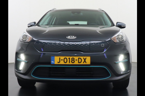 Kia e-Niro DynamicLine 64kWh SOH=100% Warmtepomp Apple Carplay Android Auto Adaptieve Cruise Control Navi Ecc Camera Pdc DAB Stoelverwarming Stuurverwarming Kia Live Lmv 1e Eigenaar 100% Dealeronderhouden