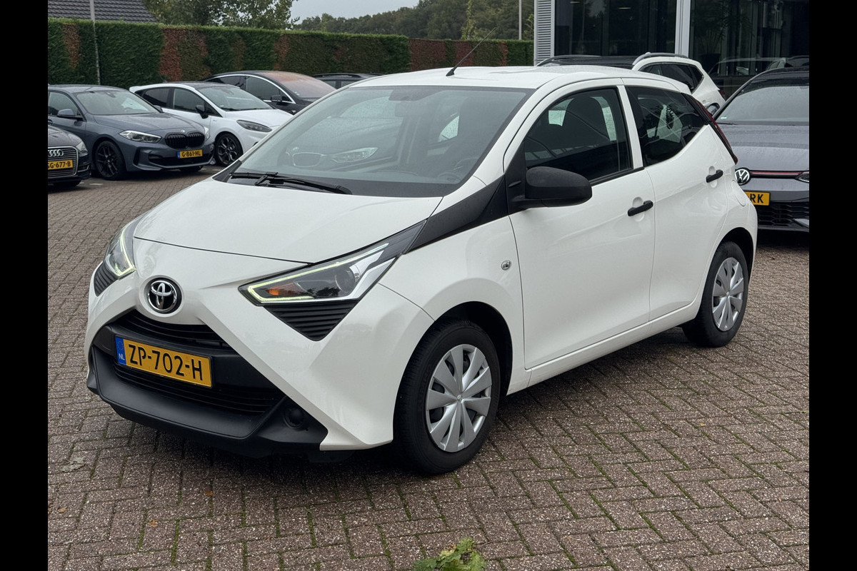 Toyota Aygo 1.0 VVT-i x