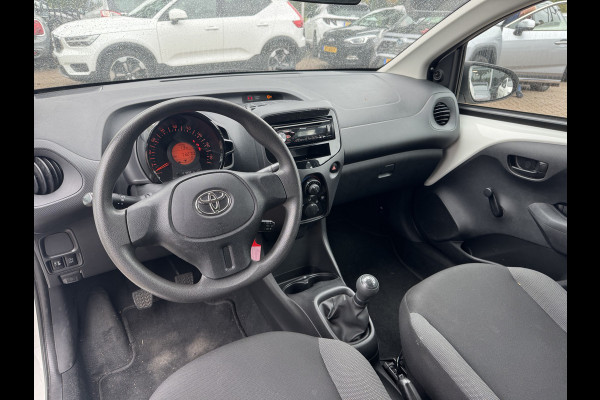 Toyota Aygo 1.0 VVT-i x