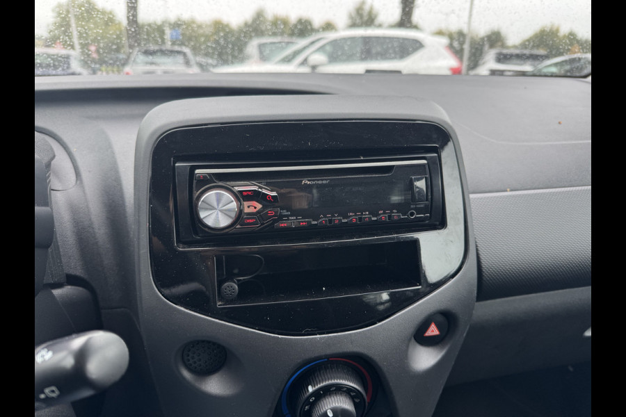 Toyota Aygo 1.0 VVT-i x