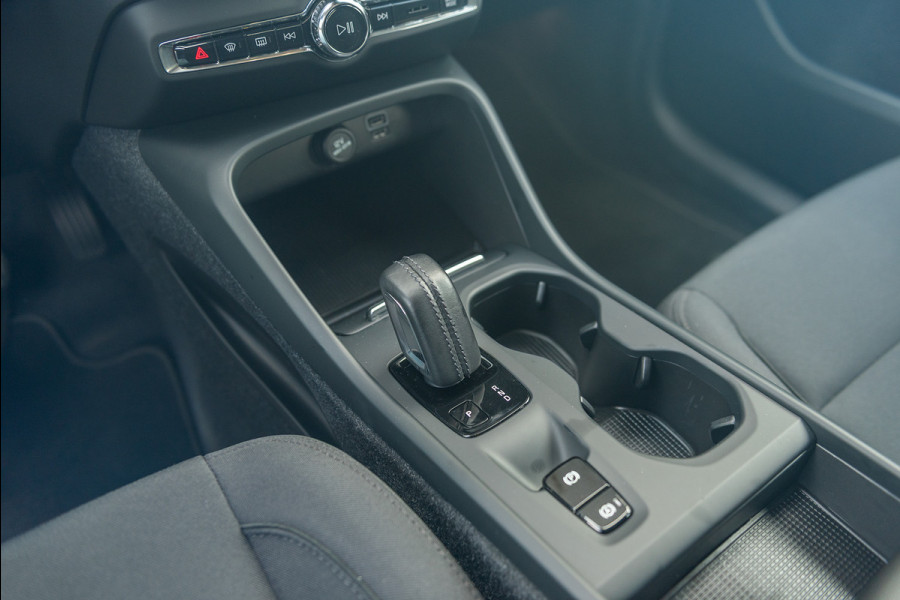 Volvo XC40 T5 Plug-in Hybrid Inscription Schuifdak 360camera 262pk