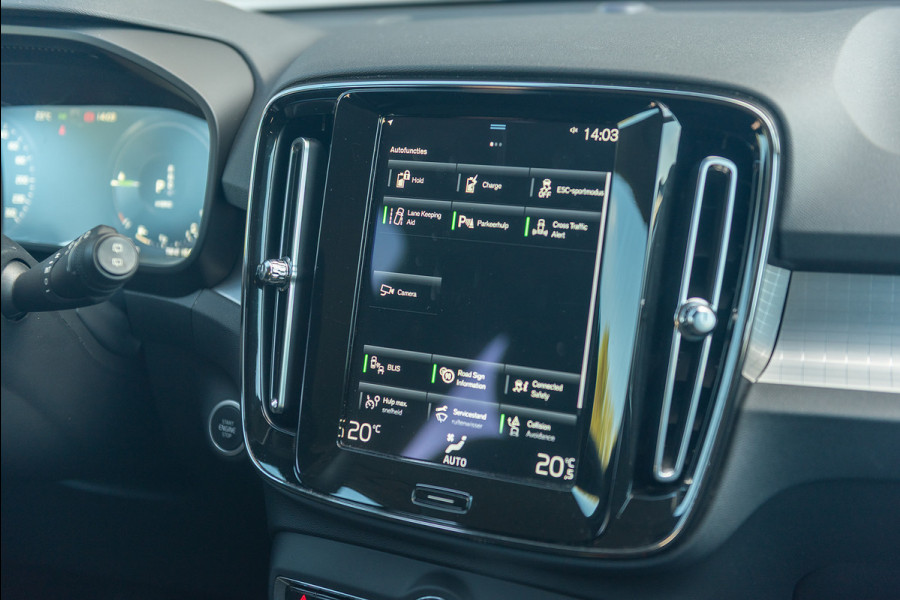 Volvo XC40 T5 Plug-in Hybrid Inscription Schuifdak 360camera 262pk
