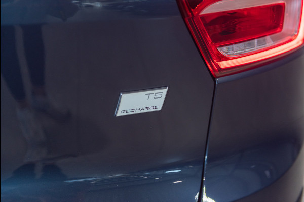 Volvo XC40 T5 Plug-in Hybrid Inscription Schuifdak 360camera 262pk