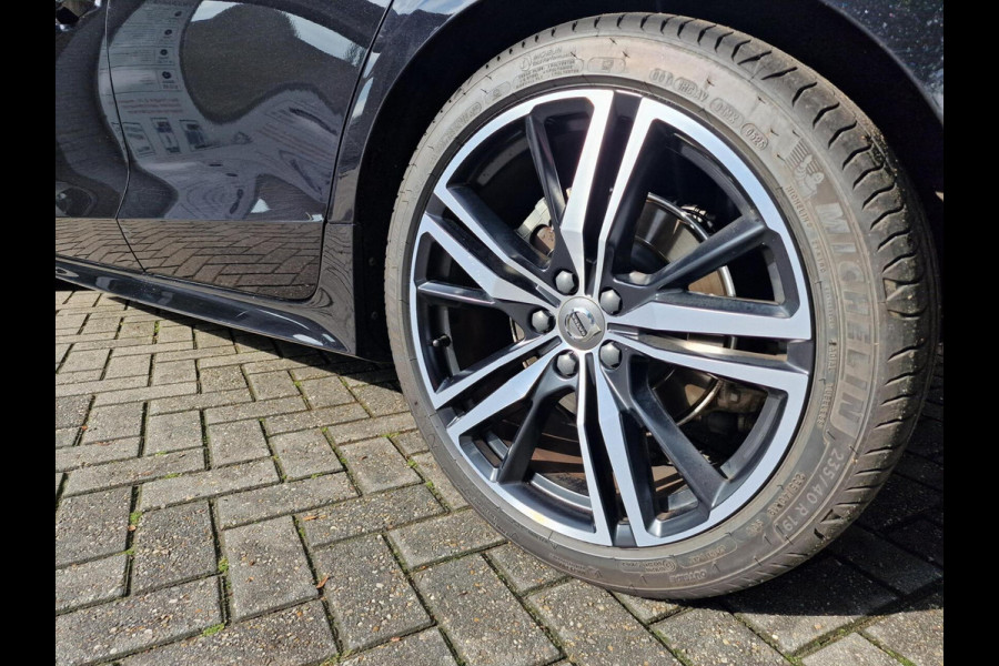 Volvo S60 2.0 B3 R-Design|Trekhaak|19-inch|Memory-stoelen|digi-dash|LED-koplampen|