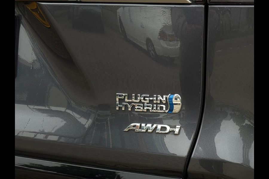 Toyota RAV4 2.5 Plug-in Hybrid AWD Business Dealer Onderhouden