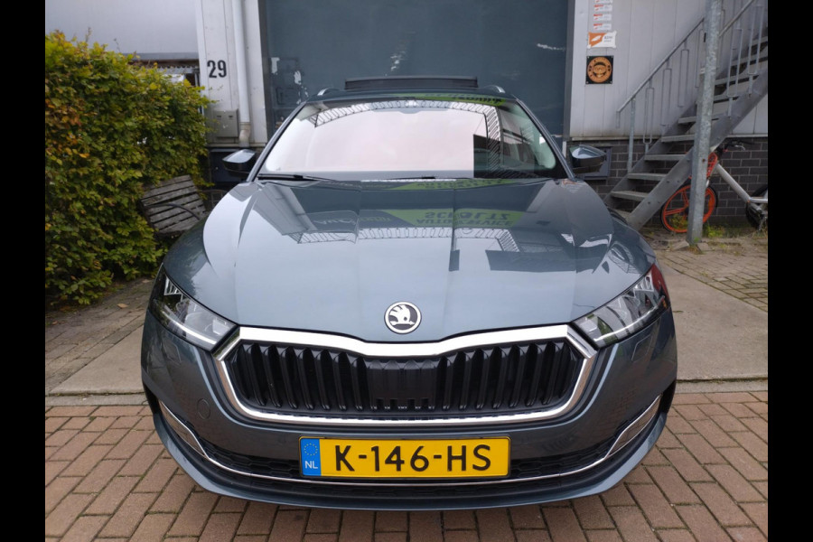 Škoda Octavia Combi 1.0 e-TSI Business Edition Plus open dak stoelverwarming!